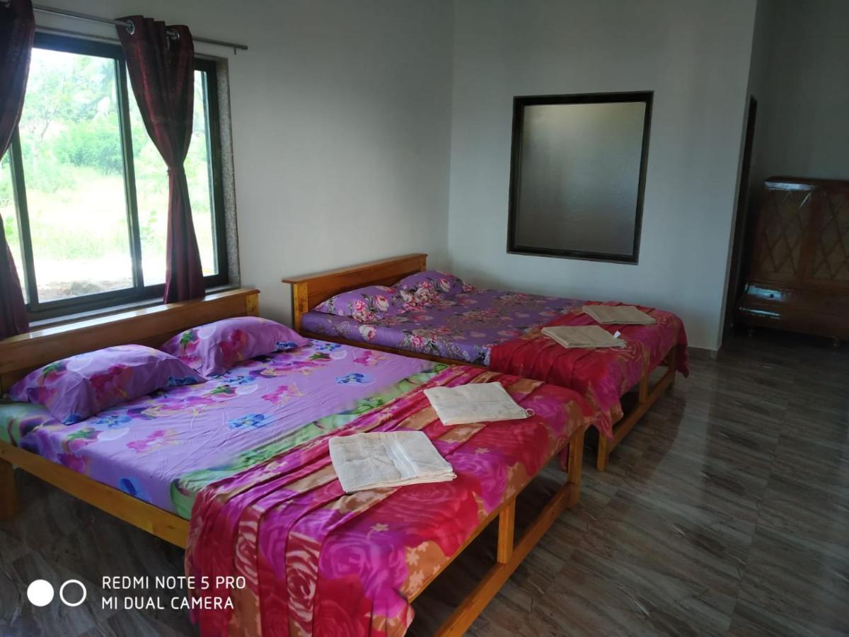 Sam & San Beach Resort Vengurla Kültér fotó